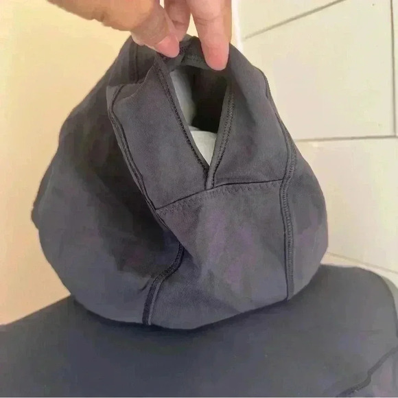 Lululemon Fleet Street Hoodie *Reflective Sleeves Black gray Size 4 NWOT - Picture 10 of 12